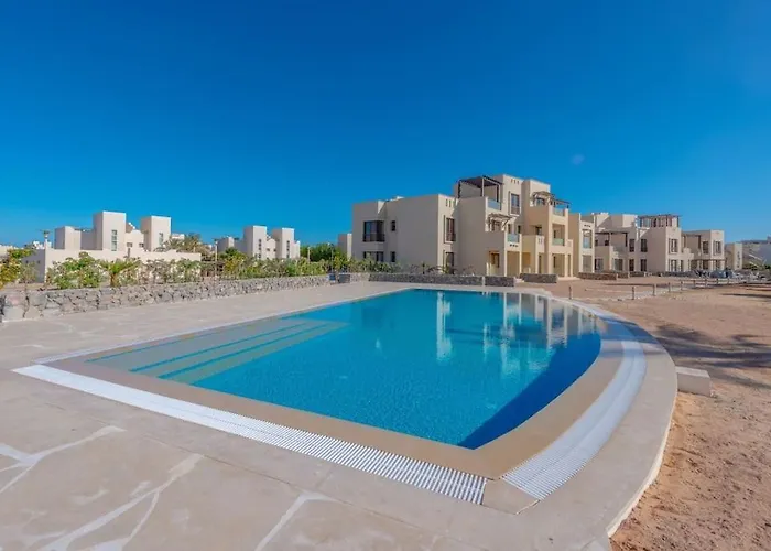 Bright 2-bedroom With Golf Course & Pool View L Cyan, El Gouna *